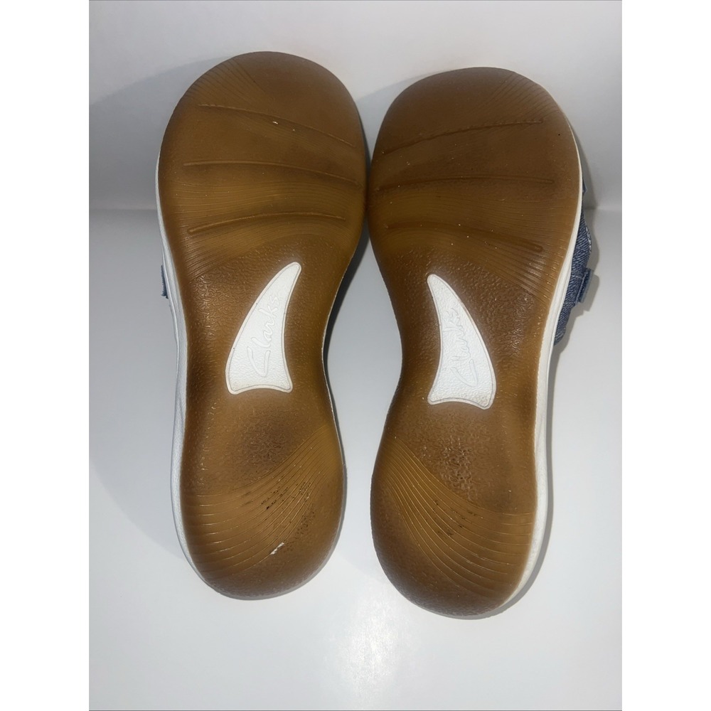 Clarks Sandals Women's Blue Size 9 Cloudsteppers CushionSoft Lightweight - Picture 6 of 6